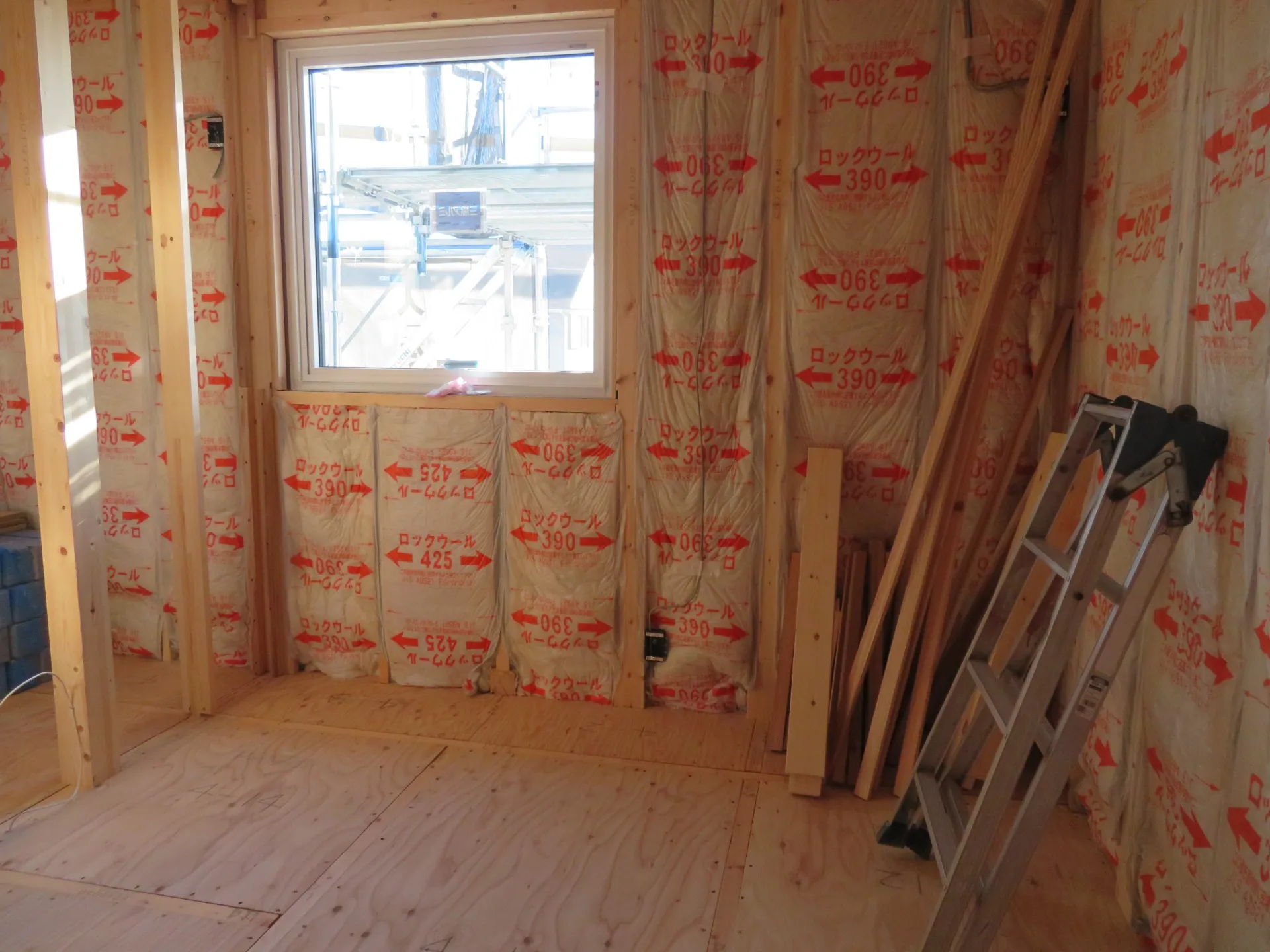 季節の変わり目と家づくり